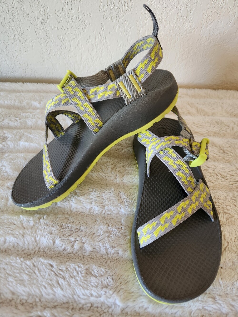 Chaco Sandals Kids Z/1 Ecotread Slingback JCH180351 Neon Green/Gray Size 6